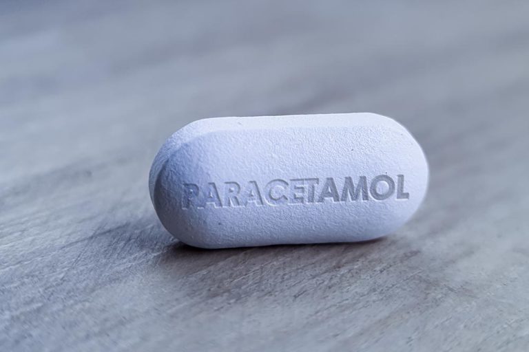 Can I Take Ibuprofen And Paracetamol At The Same Time?